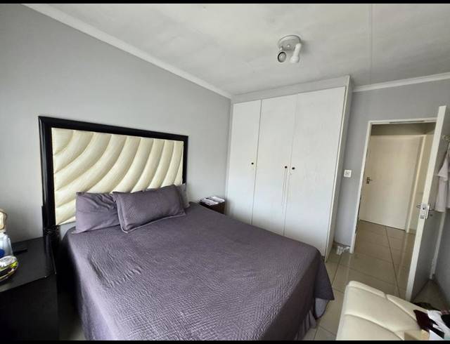 2 BEDROOM PROPERTY TO RENT IN MONDEOR